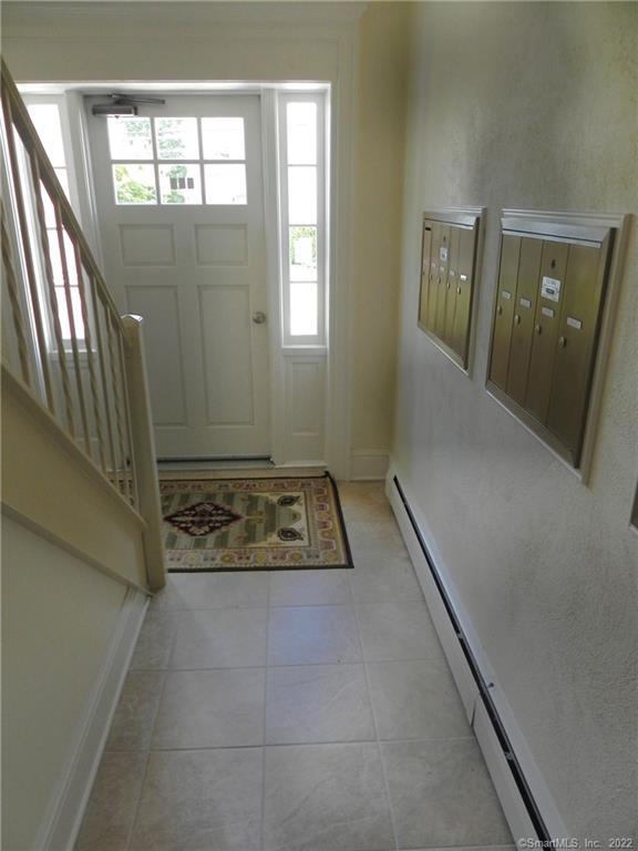 391 Reef Road, Unit 6A Fairfield, CT 06824 - Photo 3 of 17