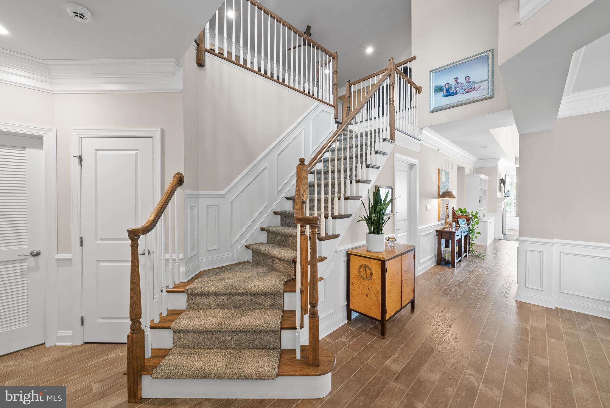 3802 Meadow View Farm Road Newtown Square, PA 19073 - Photo 3 of 41 Gracious 2 Story Foyer