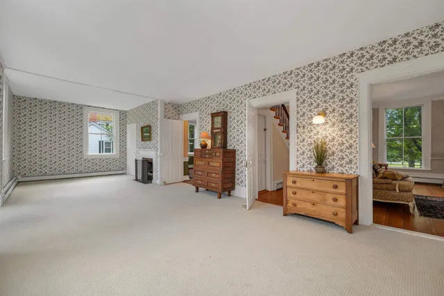 $480,000 | 52 School Street, Haverhill, NH 03765