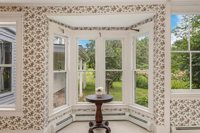 $480,000 | 52 School Street, Haverhill, NH 03765