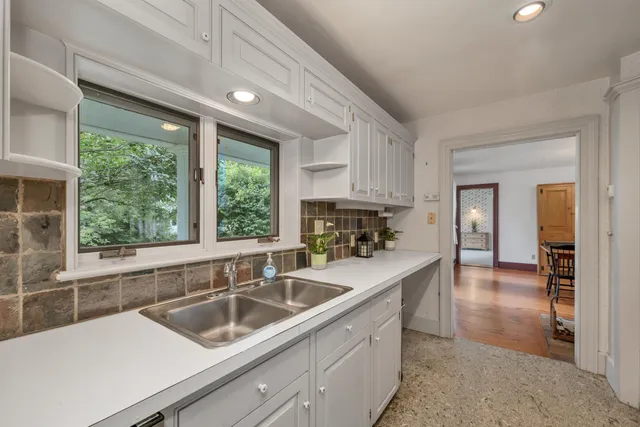 $480,000 | 52 School Street, Haverhill, NH 03765