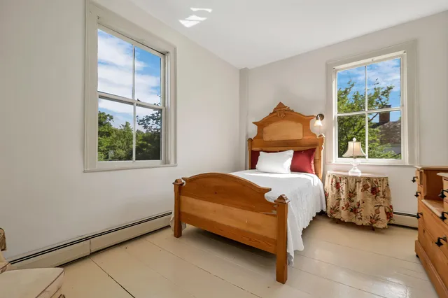 $480,000 | 52 School Street, Haverhill, NH 03765