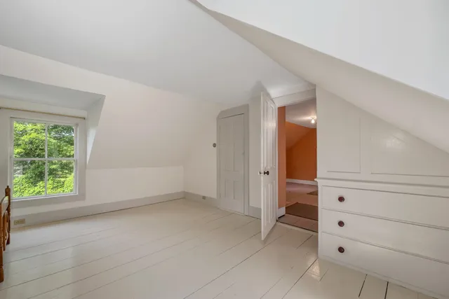 $480,000 | 52 School Street, Haverhill, NH 03765