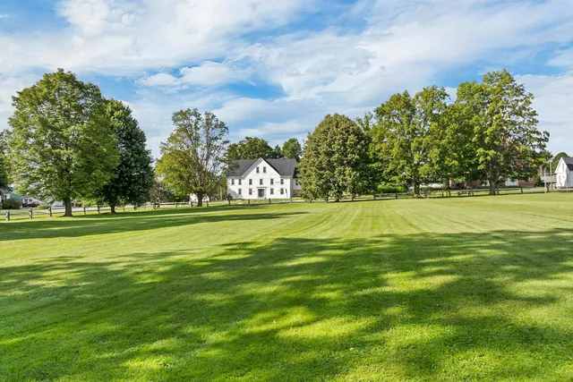 $480,000 | 52 School Street, Haverhill, NH 03765