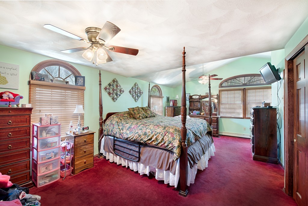 12 St Marys Road Burlington, MA 01803 - Photo 6 of 17 Gallery Image 6
