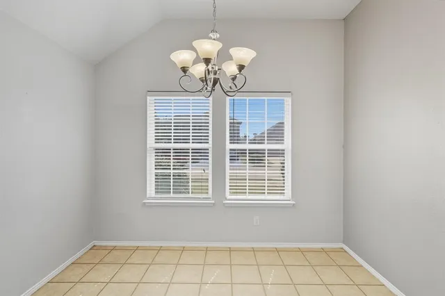 $1,899 | 512 Crescent Creek Lane, Fort Worth, TX 76140