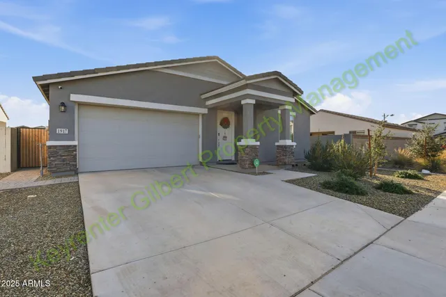 $2,150 | 1917 East Lariat Avenue, San Tan Valley, AZ 85140