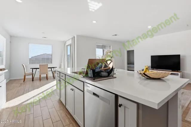 $2,150 | 1917 East Lariat Avenue, San Tan Valley, AZ 85140