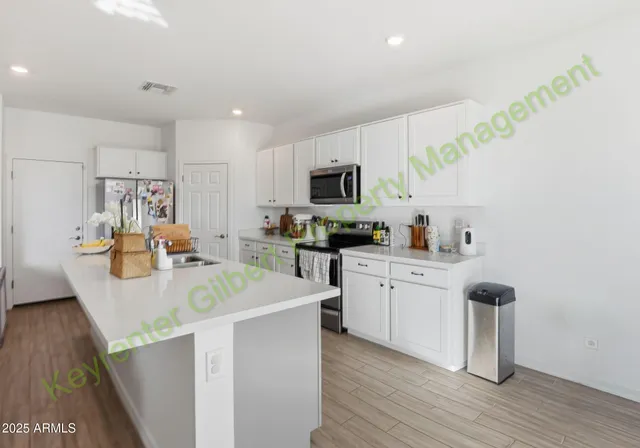 $2,150 | 1917 East Lariat Avenue, San Tan Valley, AZ 85140