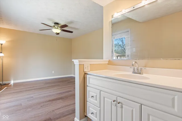 $259,999 | 745 West Banta Road, Indianapolis, IN 46217