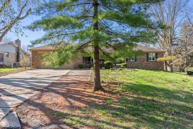$259,999 | 745 West Banta Road, Indianapolis, IN 46217