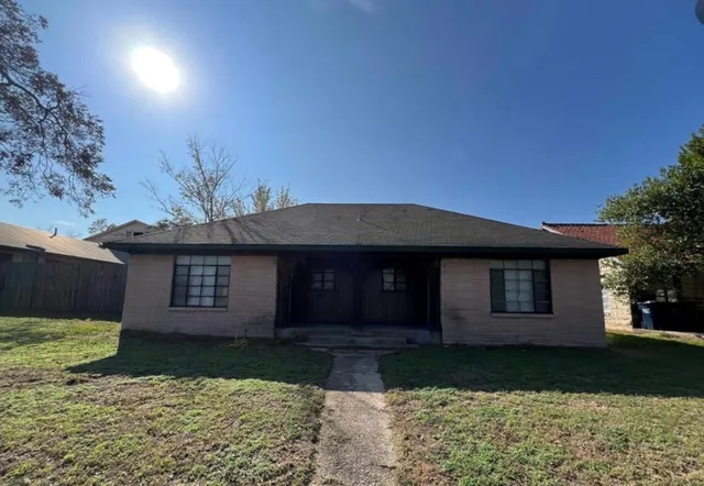 $1,100 | 509 Bowser Street, Unit 509, Rockdale, TX 76567