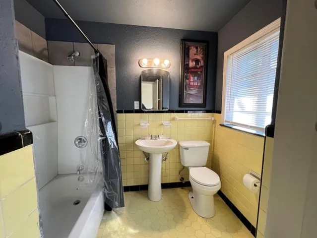 $1,100 | 509 Bowser Street, Unit 509, Rockdale, TX 76567