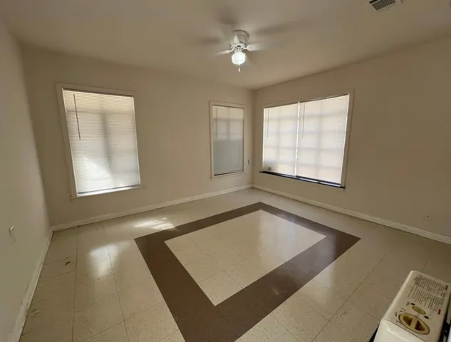$1,100 | 509 Bowser Street, Unit 509, Rockdale, TX 76567
