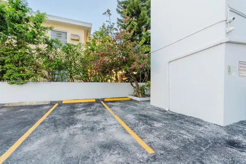 $290,000 | 8000 Harding Avenue, Unit 2B, Miami Beach, FL 33141