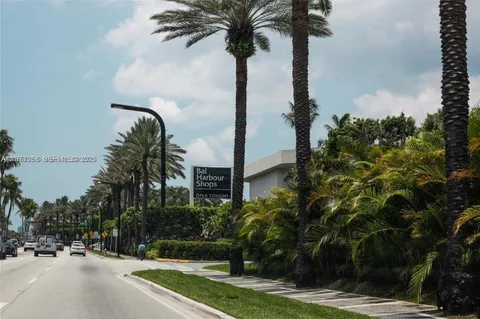 $290,000 | 8000 Harding Avenue, Unit 2B, Miami Beach, FL 33141