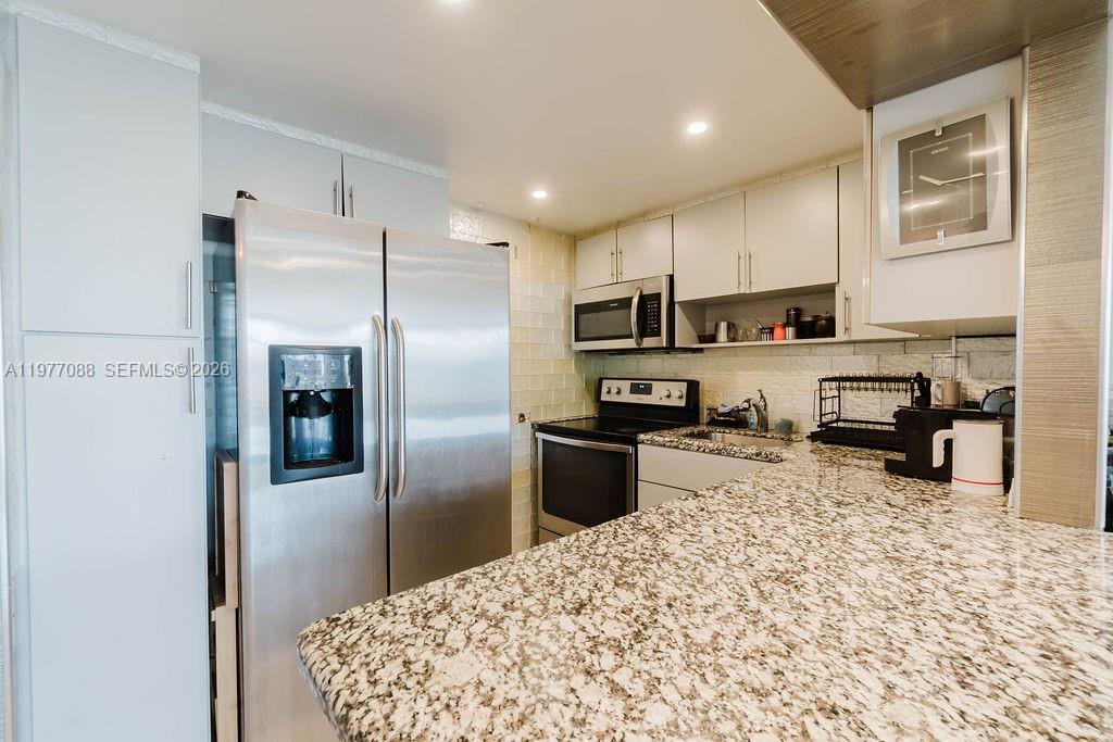 8000 Harding Avenue, Unit 2B Miami Beach, FL 33141 - Photo 3 of 15
