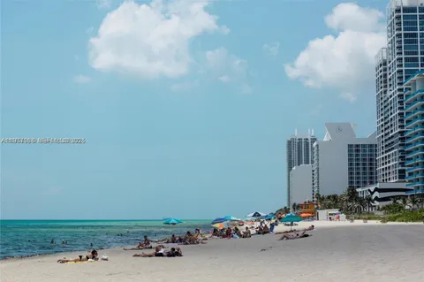 $290,000 | 8000 Harding Avenue, Unit 2B, Miami Beach, FL 33141