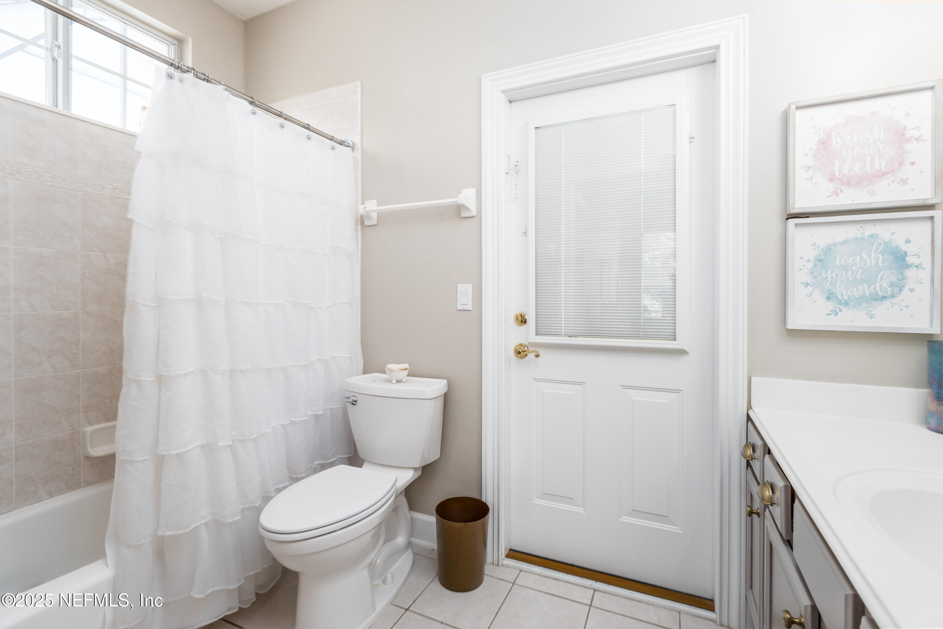 245 Whirlwind Loop Hawthorne, FL 32640 - Photo 24 of 34 245 Whirlwind Loop-1