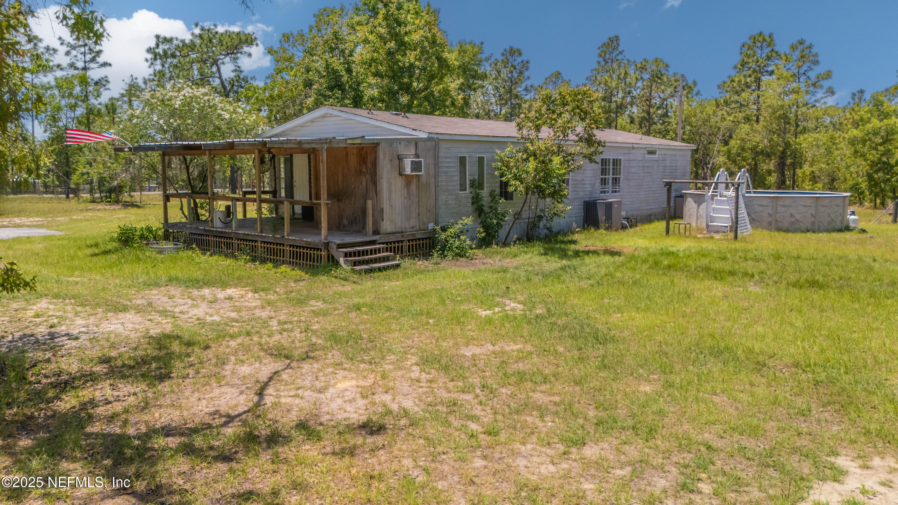 245 Whirlwind Loop Hawthorne, FL 32640 - Photo 31 of 34 245 Whirlwind Loop-33