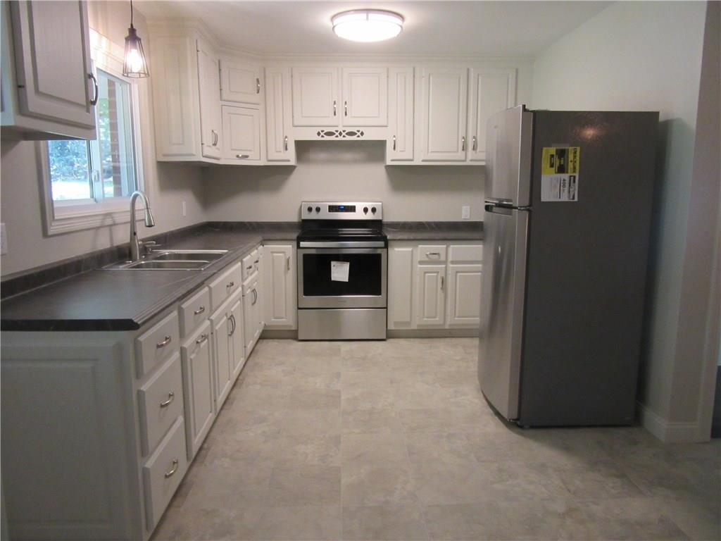 7362 Travis Road Greenwood, IN 46143 - Photo 14 of 40 Gallery Image 14