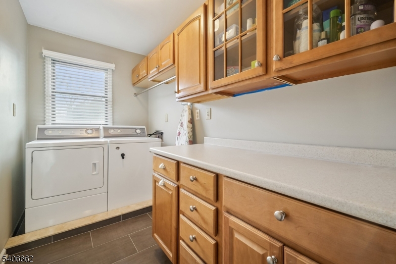 28 Morris Avenue, Unit DD Summit, NJ 07901 - Photo 14 of 49