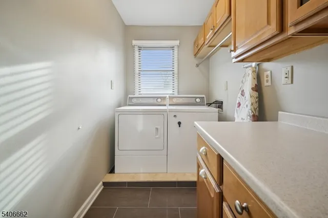 $799,999 | 28 Morris Avenue, Unit DD, Summit, NJ 07901