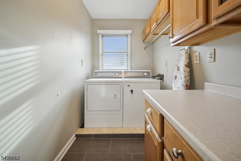 28 Morris Avenue, Unit DD Summit, NJ 07901 - Photo 15 of 49