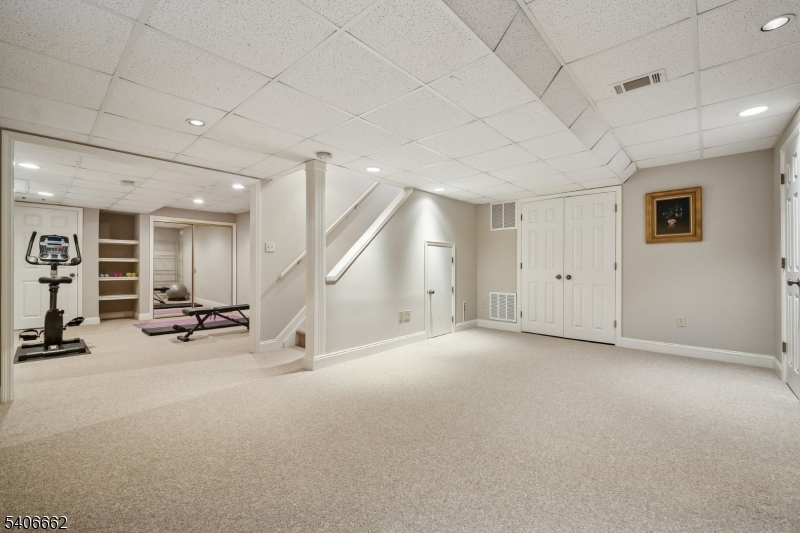 28 Morris Avenue, Unit DD Summit, NJ 07901 - Photo 33 of 49