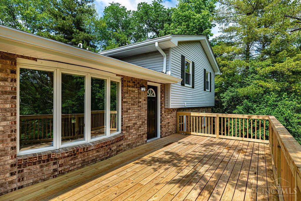 6341 Georgetown Road Fairfield, OH 45014 - Photo 2 of 48