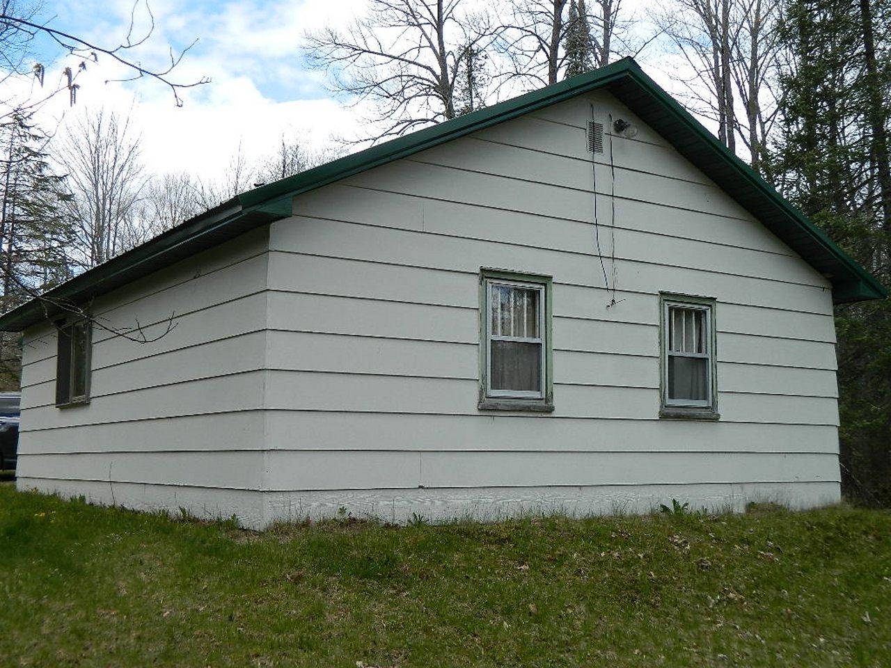 6570 Uncle Toms Road Winter, WI 54896 - Photo 4 of 20 Gallery Image 4