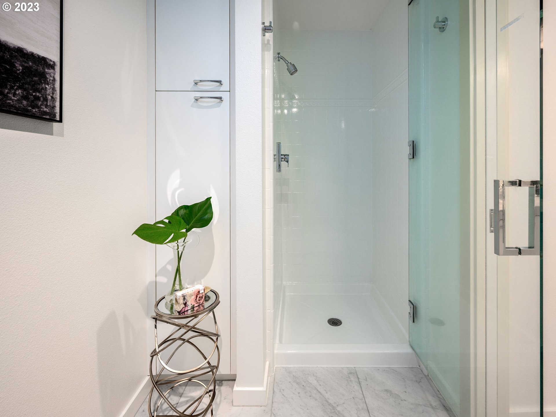 2445 Northwest Westover Road, Unit 404 Portland, OR 97210 - Photo 26 of 38 Gallery Image 26