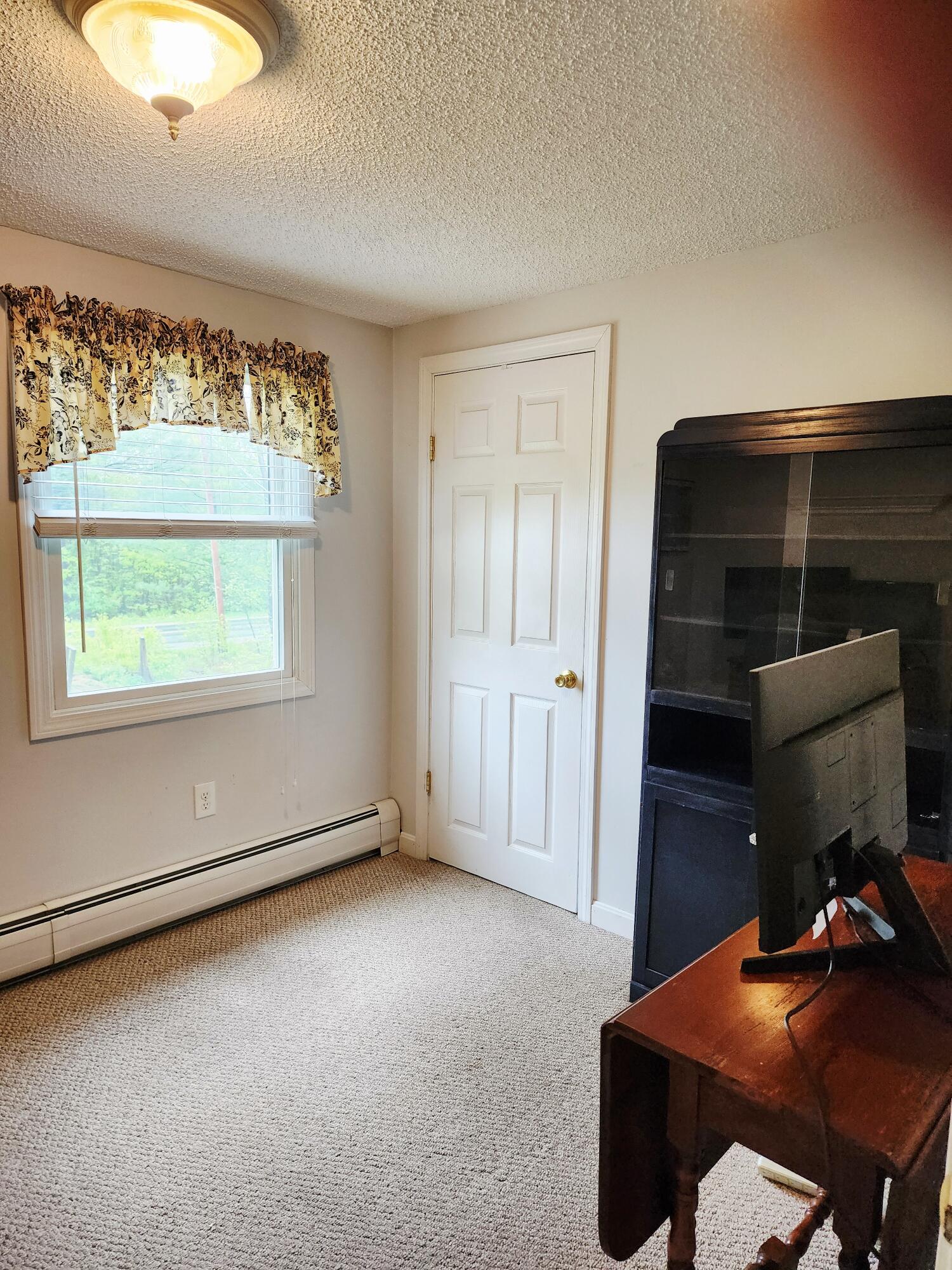 136 Hallowell Road Augusta, ME 04330 - Photo 11 of 57 Office 2
