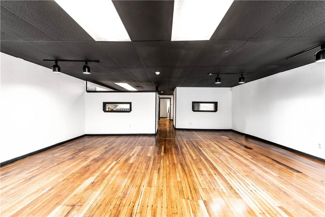 120 Danielson Pike Foster, RI 02825 - Photo 5 of 37