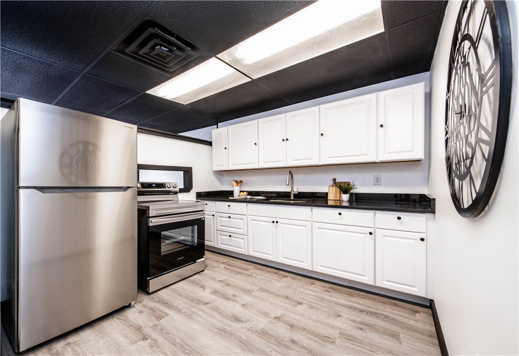 120 Danielson Pike Foster, RI 02825 - Photo 7 of 37