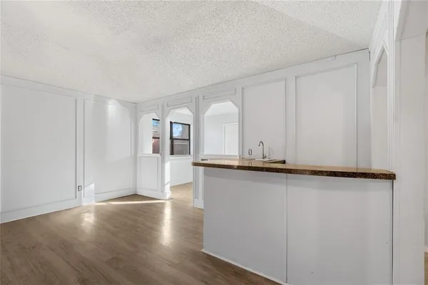 $2,400 | 6930 Thornwood Drive, Dallas, TX 75227