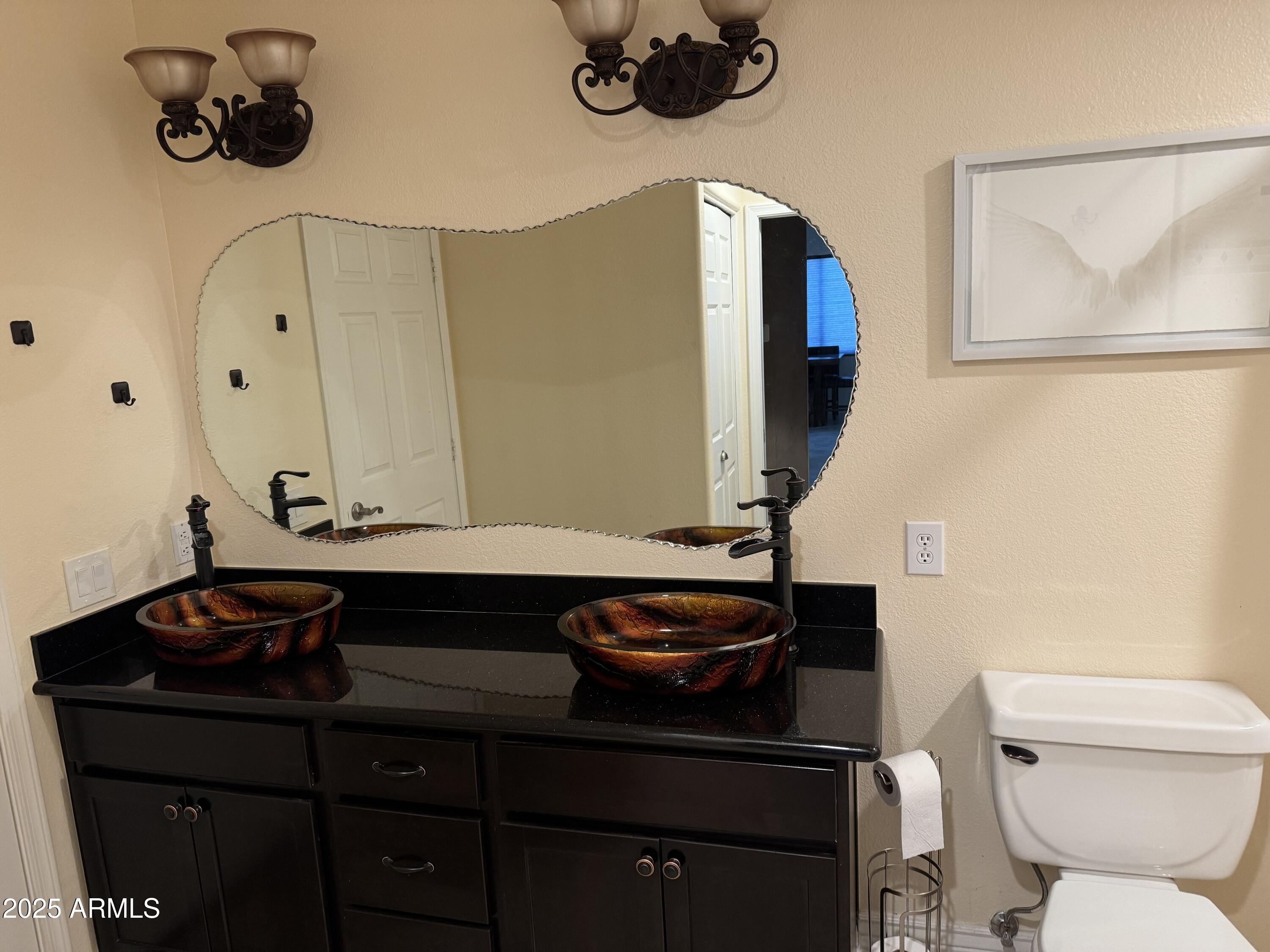 15380 North 100th Street, Unit 2110 Scottsdale, AZ 85260 - Photo 7 of 10 Bathroom