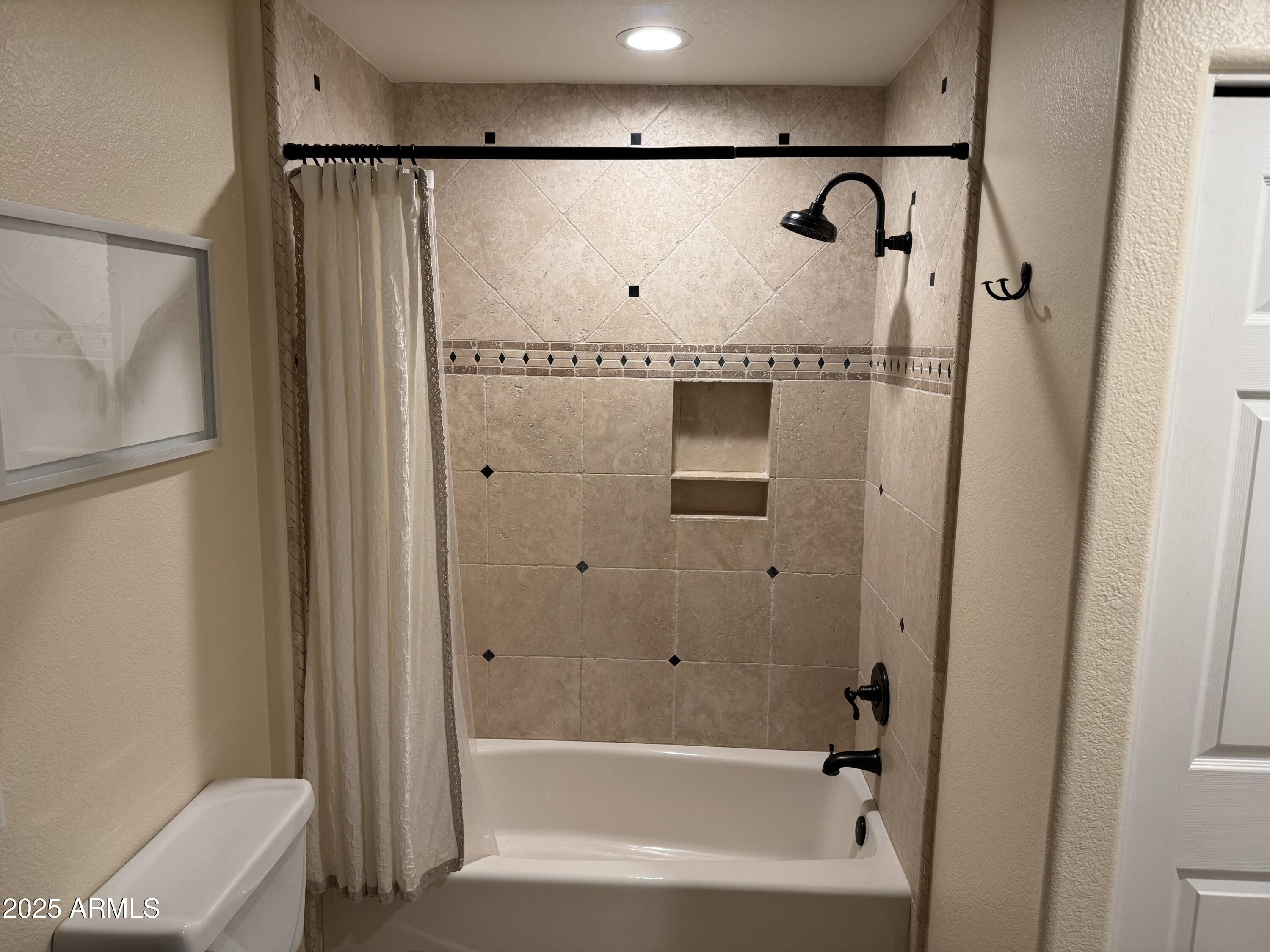 15380 North 100th Street, Unit 2110 Scottsdale, AZ 85260 - Photo 8 of 10 IMG_4498