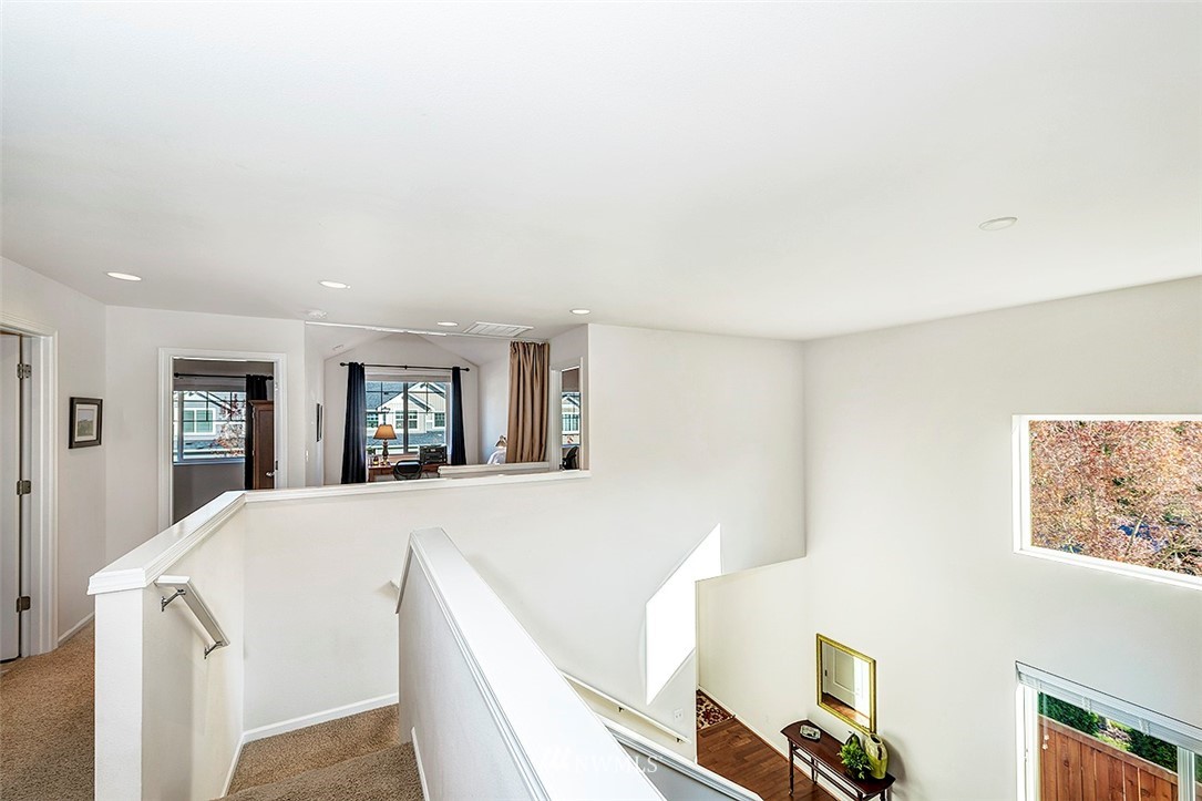 1314 124th Place Southeast Everett, WA 98208 - Photo 13 of 23 a living room with furniture and window