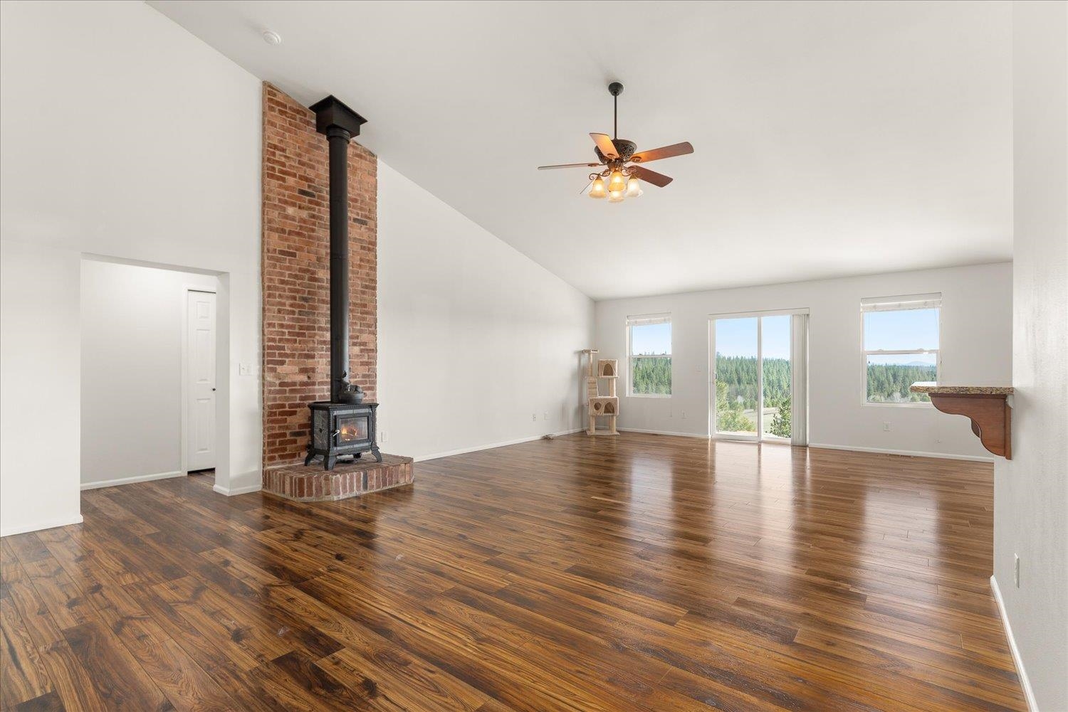 5205 Allen Road Springdale, WA 99173 - Photo 8 of 50