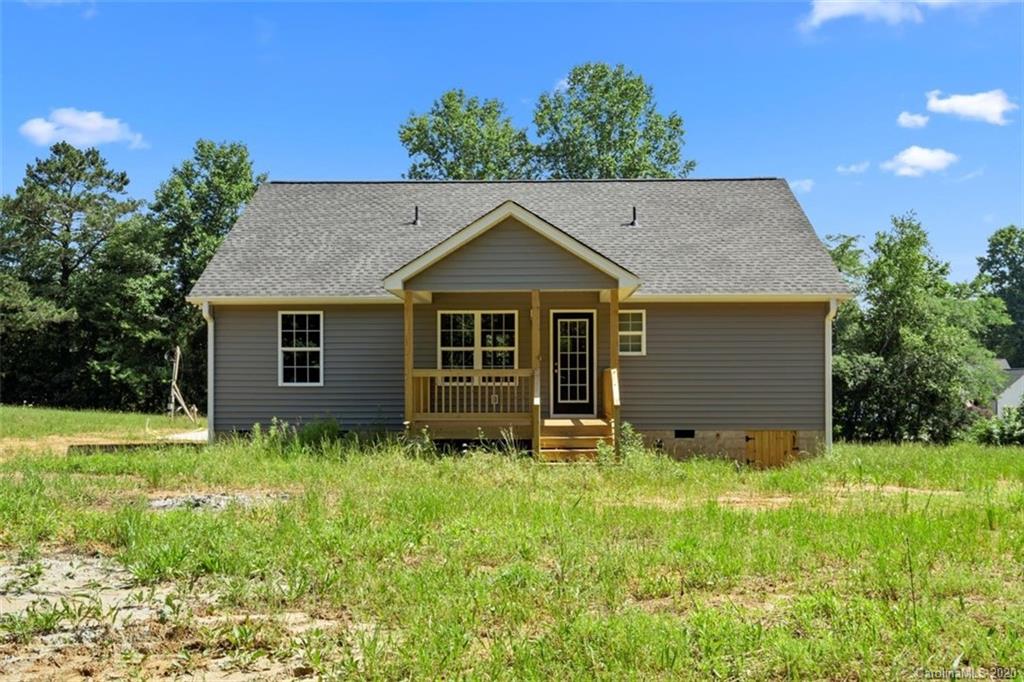 2979 Greenleaf Road, Unit 5 Clover, SC 29710 - Photo 38 of 46 a backyard of a house with lots of green space