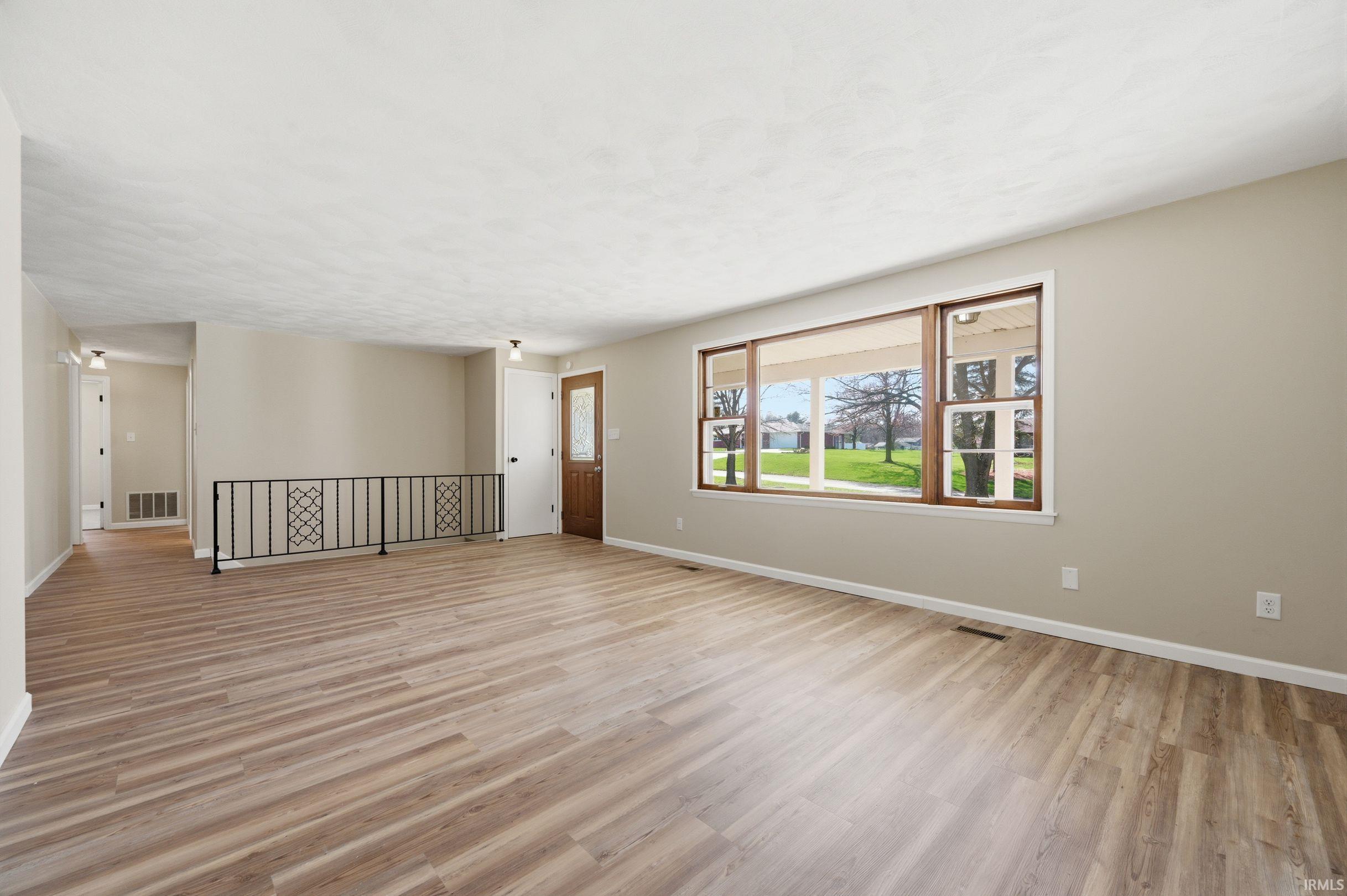 5634 North Quail Lane Middletown, IN 47356 - Photo 4 of 26
