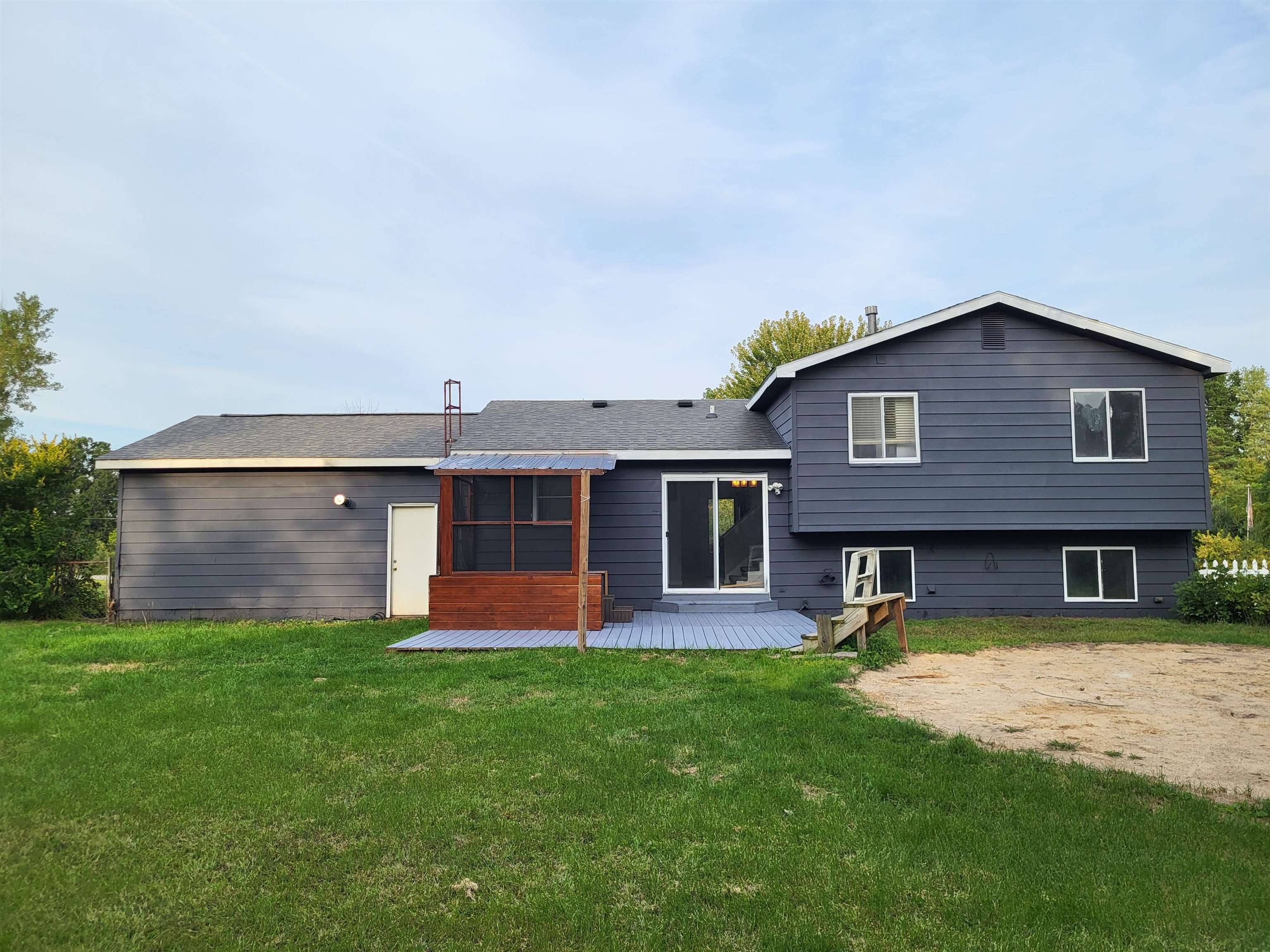 13481 Seymour Road Montrose, MI 48457 - Photo 36 of 40