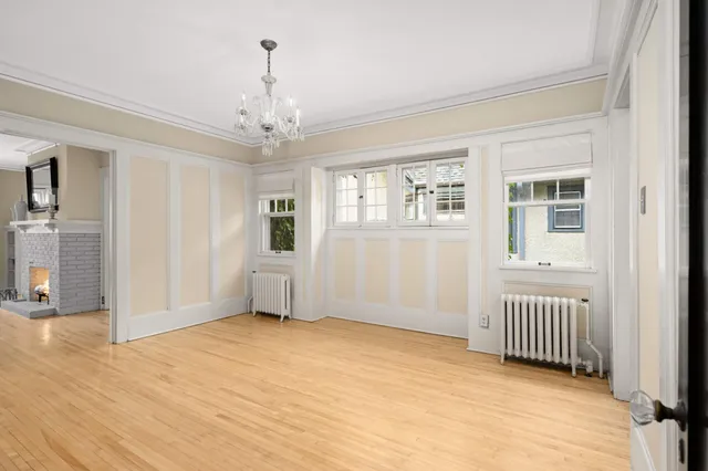 $745,000 | 1212 Douglas Avenue, Minneapolis, MN 55403