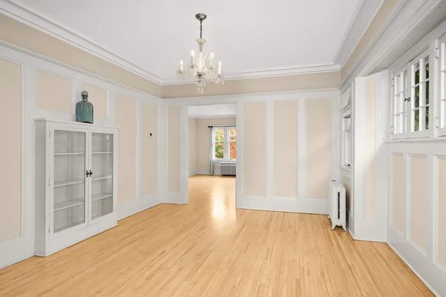 $745,000 | 1212 Douglas Avenue, Minneapolis, MN 55403