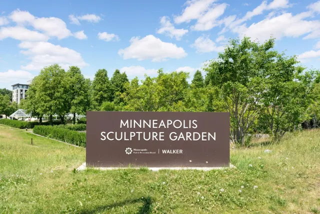 $745,000 | 1212 Douglas Avenue, Minneapolis, MN 55403