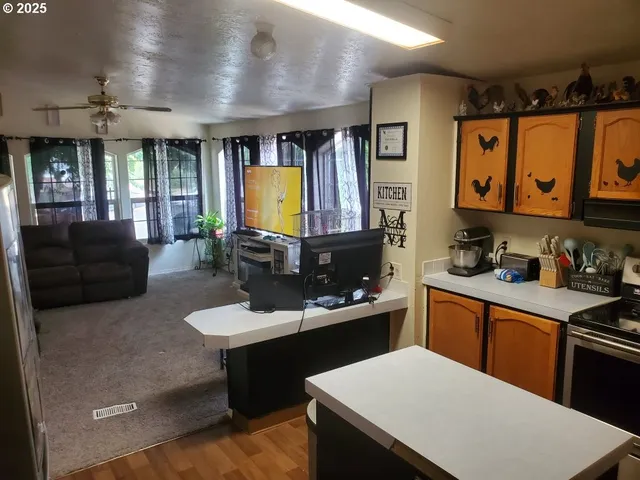 $219,000 | 425 Birch Street, Yoncalla, OR 97499