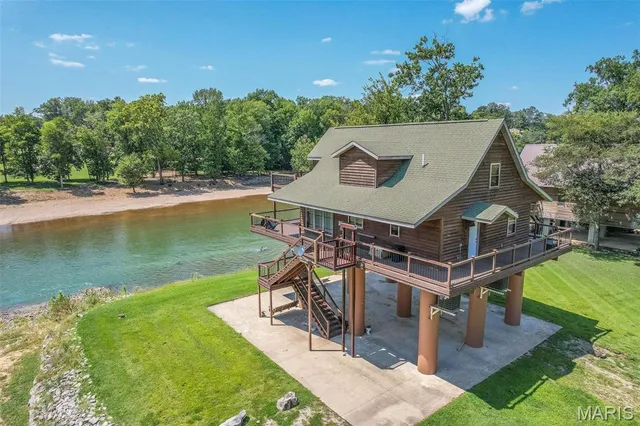 $685,000 | 1901 River Valley Road, Doniphan, MO 63935