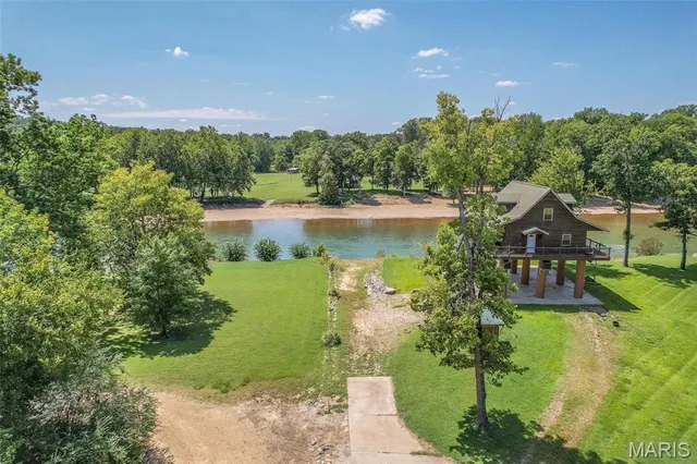$685,000 | 1901 River Valley Road, Doniphan, MO 63935