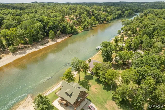 $685,000 | 1901 River Valley Road, Doniphan, MO 63935